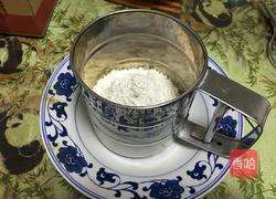 跟我学做戚风蛋糕8寸的做法图解1