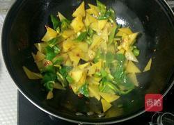 青椒炒土豆的做法图解6