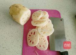 蒜蓉拌藕片的做法图解1