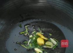 煮大闸蟹的做法图解3