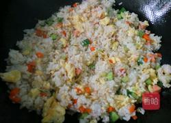 三色炒饭的做法图解9