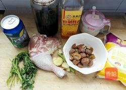 雪碧栗子鸡的做法图解1