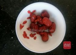 椰子煲乌鸡的做法图解3