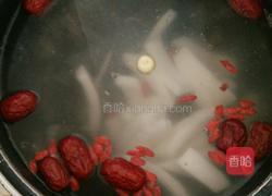 椰子煲乌鸡的做法图解5