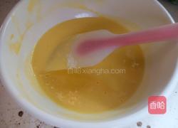 拉花戚风蛋糕的做法图解2