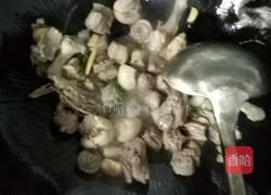 腊鸭焖藕的做法图解2