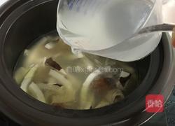 乌鸡椰子花胶汤的做法图解8