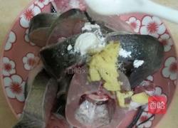 蒜蓉豉汁焖钳鱼的做法图解1