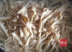 老醋菠菜花生米的做法图解4