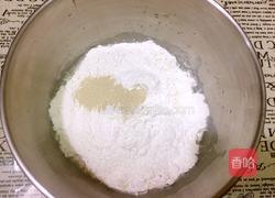 牛角面包的做法图解2