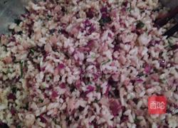 米饭肉末包子的做法图解2