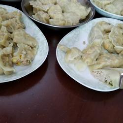 玉米饺子萝卜饺子的做法[图]