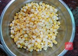 玉米饺子萝卜饺子的做法图解4