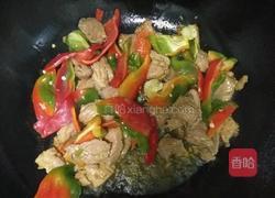 辣椒炒肉的做法图解3