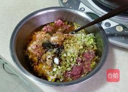 牛肉萝卜包子的做法图解3