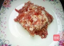 烂肉青豆的做法图解1