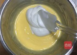 酸奶戚风蛋糕的做法图解8