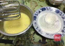 10寸戚风蛋糕的做法图解10
