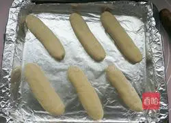 Garlic Bread Recipe Illustration 13