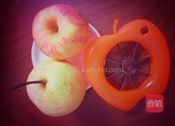 雪梨苹果汁的做法图解1