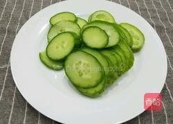 青瓜炒鸡蛋的做法图解3