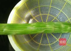 素炒莴笋片的做法图解1