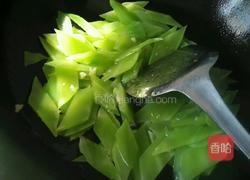 素炒莴笋片的做法图解3