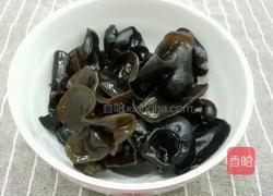 佛手瓜炒木耳的做法图解7