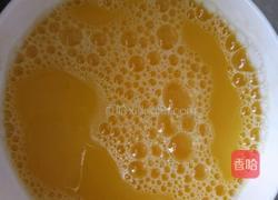 电饭煲蒸鸡蛋糕的做法图解3