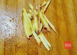 鲢鱼酸笋的做法图解3