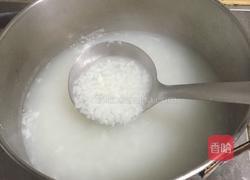 猪肝瘦肉粥的做法图解3