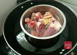 清炖猪心汤的做法图解3