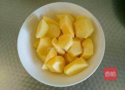 豆豉炖土豆鸡块的做法图解2