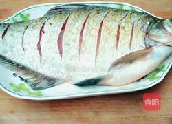 家常干烧扁鱼的做法图解1