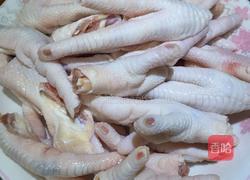 柠檬泡椒鸡爪的做法图解1
