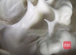 戚风蛋糕的做法图解9