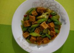 芹菜炒豆腐