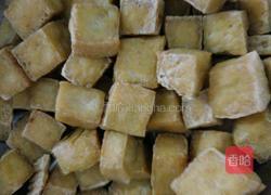 芹菜炒豆腐的做法图解2