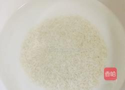 板栗糯米蒸肉丸的做法图解1