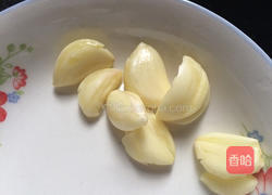 板栗焖猪脚的做法图解4