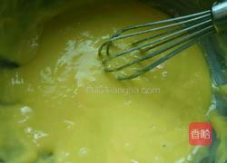 戚风蛋糕的做法图解7