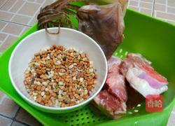 猪筒骨煲赤小豆的做法图解1