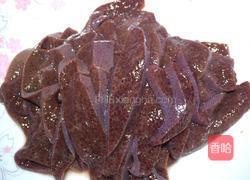 菠菜猪肝片粥的做法图解1