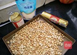 自制花生酱的做法图解1