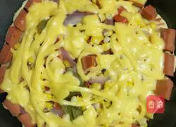 Illustration of how to make ham pizza 10