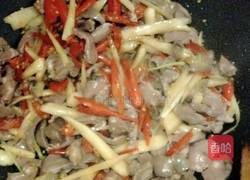 泡椒炒猪心的做法图解7