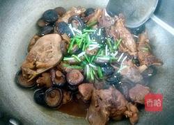 香菇豚鸭的做法图解14