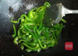 青椒炒蛋的做法图解7