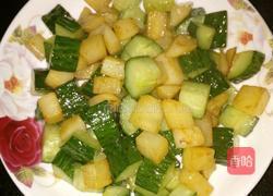 小炒土豆黄瓜丁的做法图解4