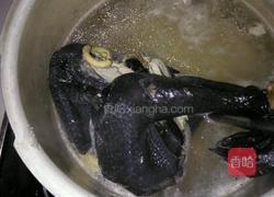 乌鸡炖山药的做法图解1